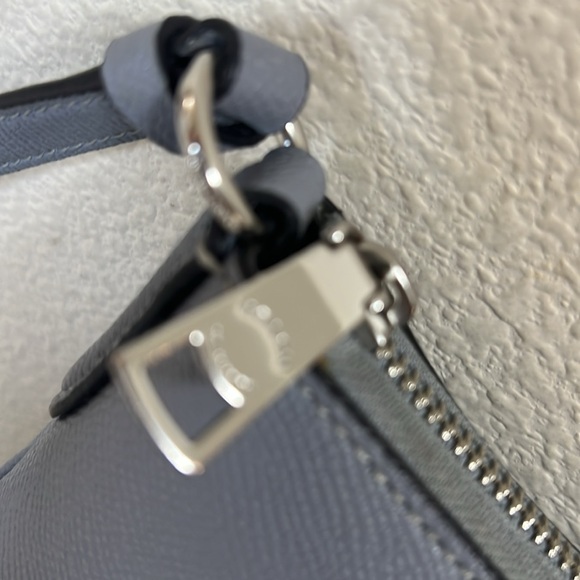 Coach Rowan File bag. AUTHENTICITY GUARANTEE - Picture 3 of 9